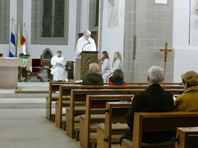 Lumen Christi - Auferstehungsmesse in St. Crescentius (Foto: Karl-Franz Thiede)